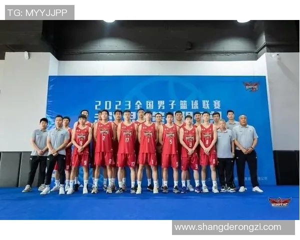 武汉篮球队荣登全国篮球速度排行榜首位引发热议 武汉篮球队荣登全国篮球速度排行榜首位引发热议