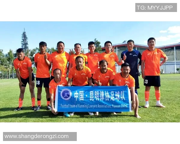 杭州足球队的默契配合揭秘:如何在赛场上创造辉煌成就 杭州足球队的默契配合揭秘:如何在赛场上创造辉煌成就